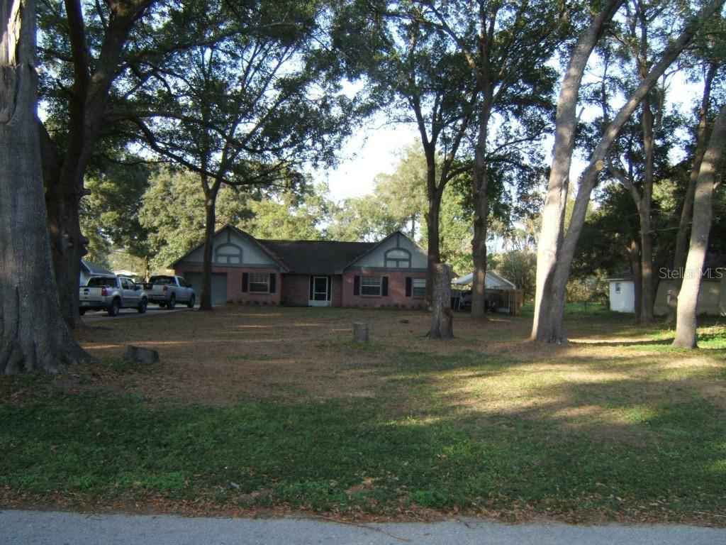 224 Lentz Rd., Brandon, FL 33510