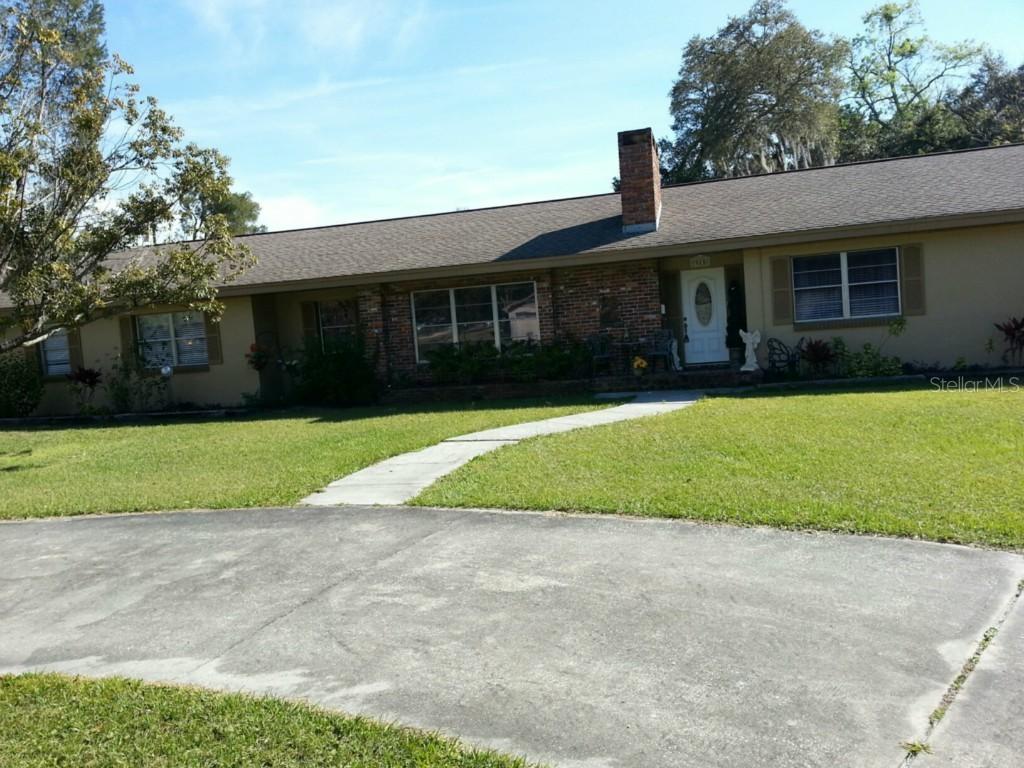 915 N Taylor Rd., Brandon, FL 33510