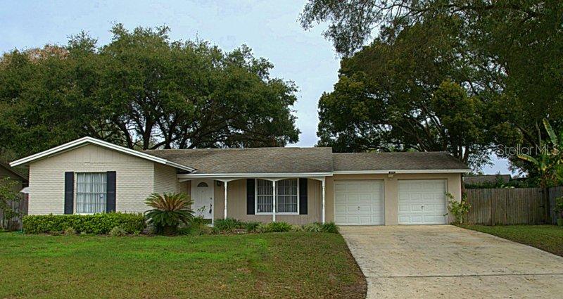 1508 Bonniebrook Dr., Lutz, FL 33549