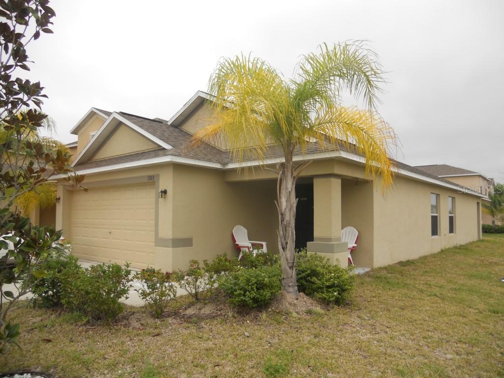 1303 Pasadena Bloom Ln., Ruskin, FL 33570