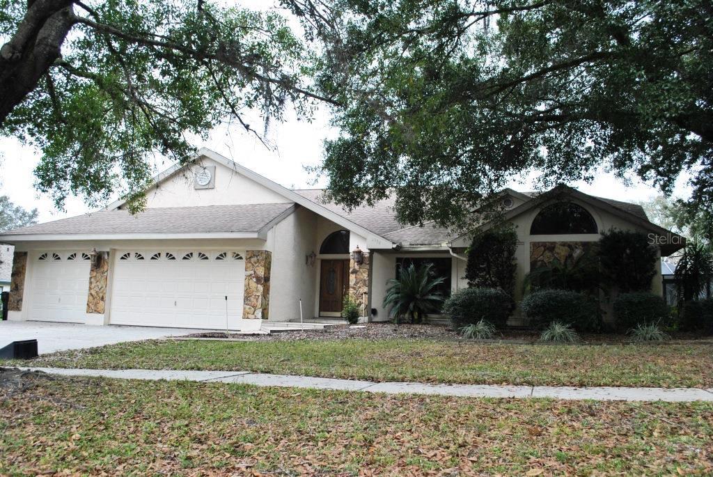 3904 Lithia Ridge Blvd., Valrico, FL 33596
