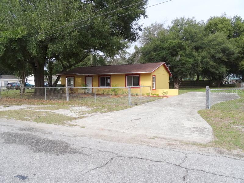 110 Rosier Rd., Brandon, FL 33510