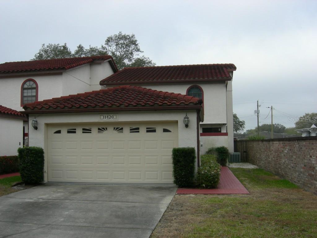 11420 Linarbor Pl., Temple Terrace, FL 33617