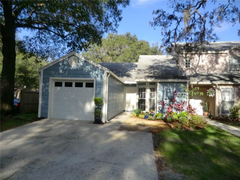 9437 Forest Hills Cir., Tampa, FL 33612