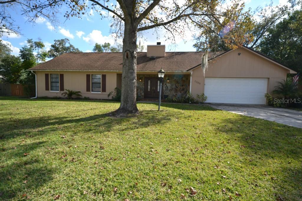 2205 Oak Cliff Ct., Valrico, FL 33596