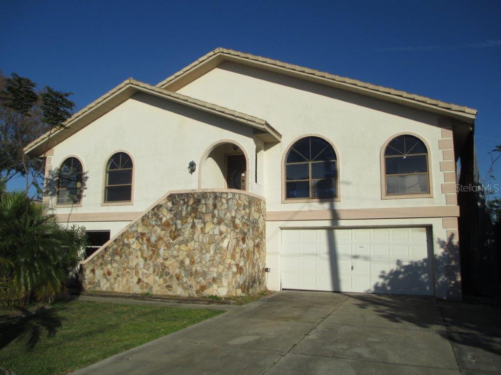 13736 Mattix Ave., Hudson, FL 34667