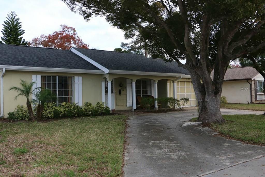 12304 Quail Run Row, Hudson, FL 34667