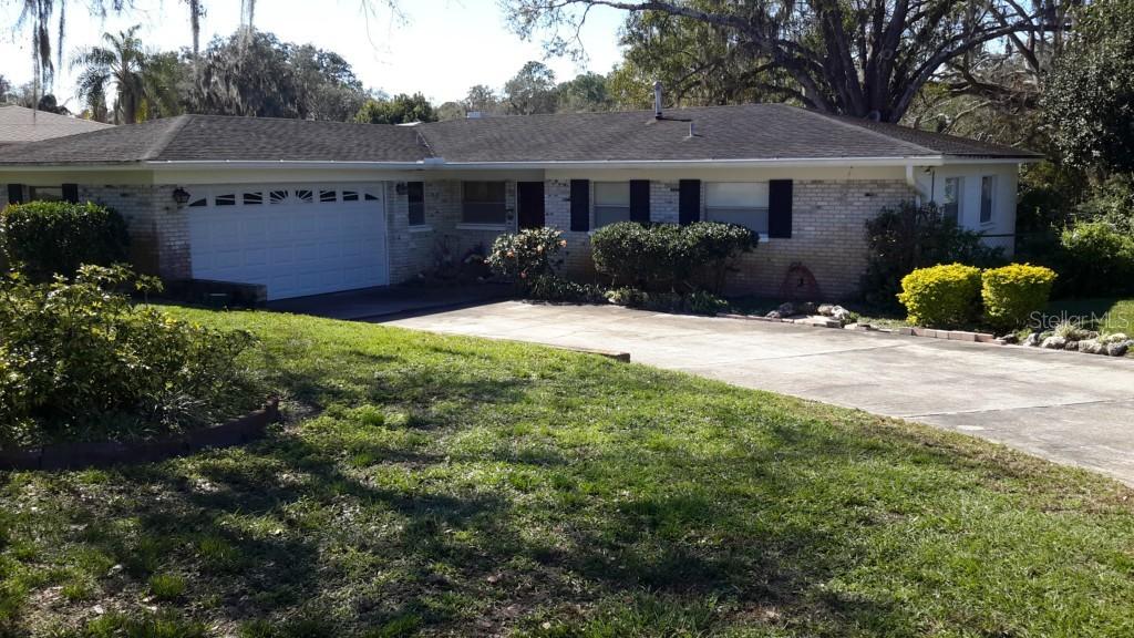 18707 Yocam Ave., Lutz, FL 33549