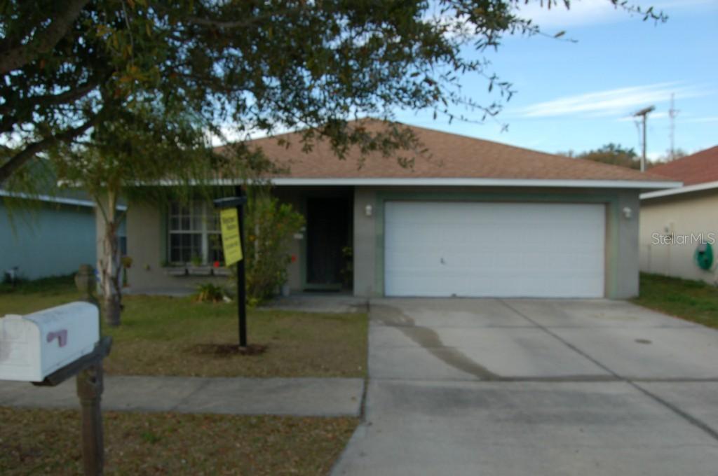2104 Unity Village Dr., Ruskin, FL 33570