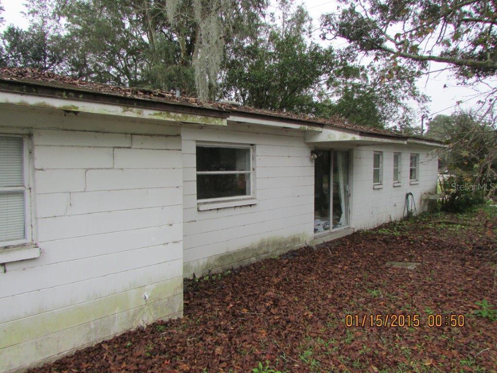 922 S Valrico Rd., Valrico, FL 33594