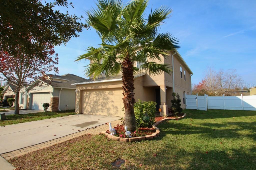 3327 Hoylake Ct., Land O Lakes, FL 34638