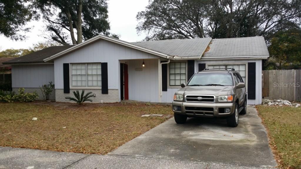 1308 Vinemont Dr., Brandon, FL 33510