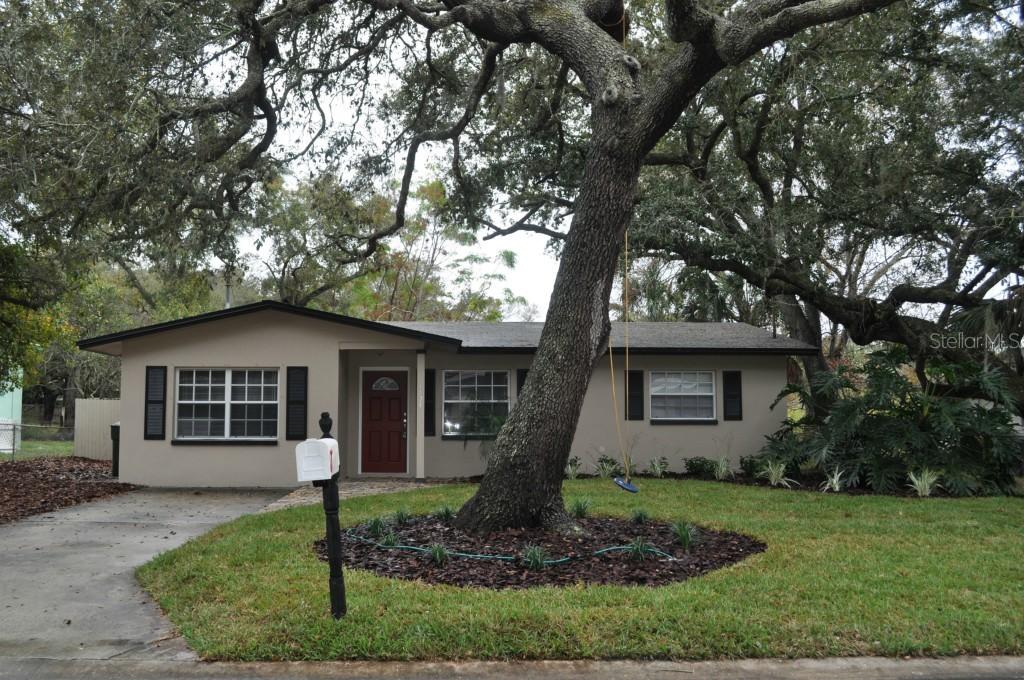 1424 Oak Haven Dr., Safety Harbor, FL 34695