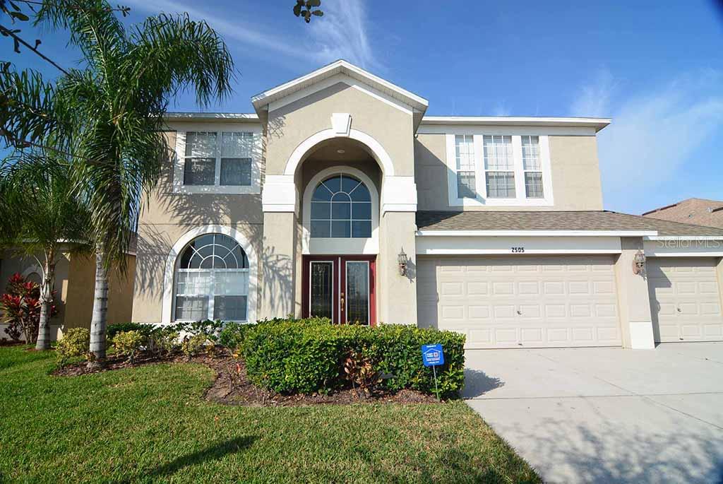 2505 Dakota Rock Dr., Ruskin, FL 33570