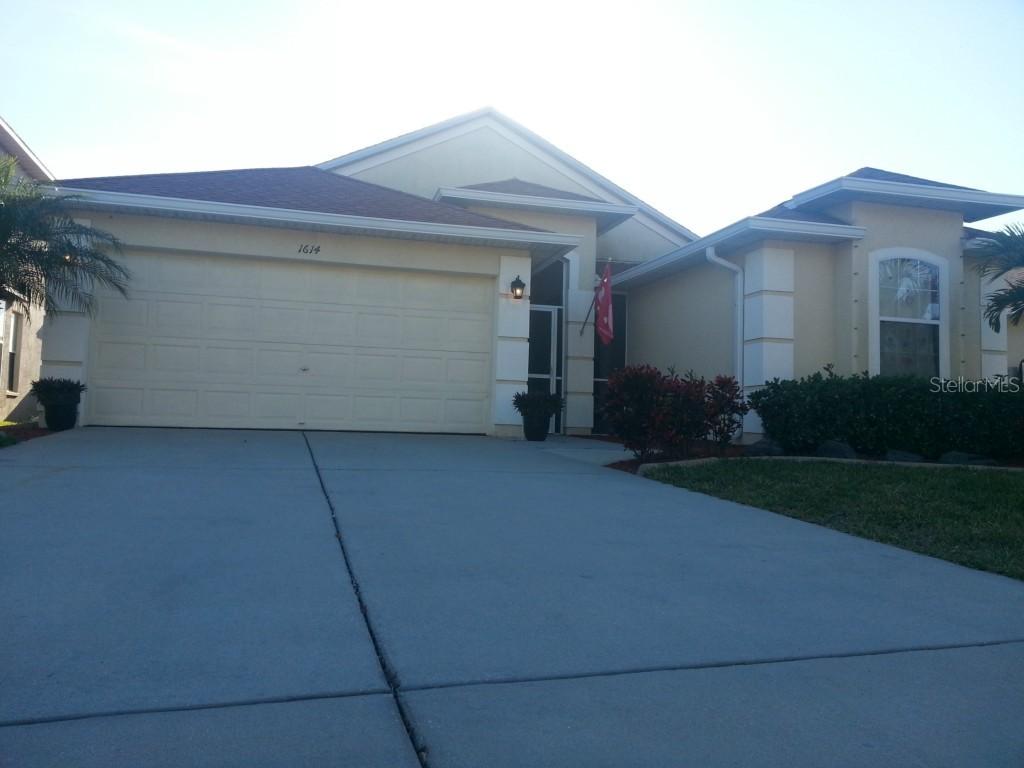 1614 Bonita Bluff Ct., Ruskin, FL 33570