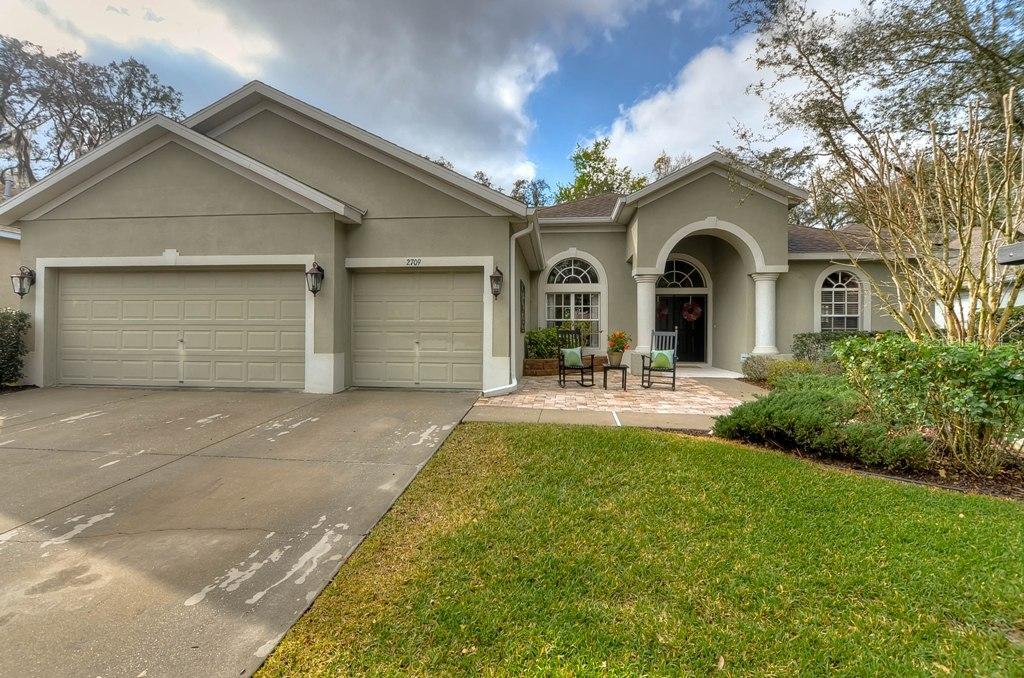 2709 Bonterra Blvd., Valrico, FL 33594