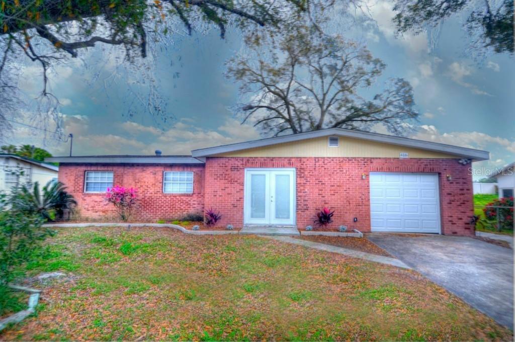 416 Shamrock Rd., Brandon, FL 33511