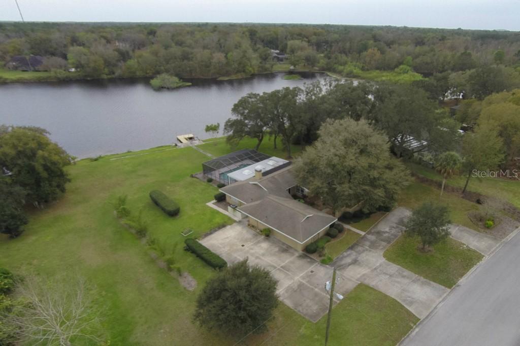 11402 Donneymoor Dr., Riverview, FL 33569