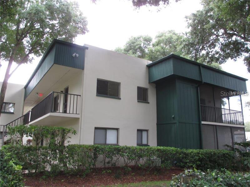 3300 Fox Chase Cir. #200, Palm Harbor, FL 34683
