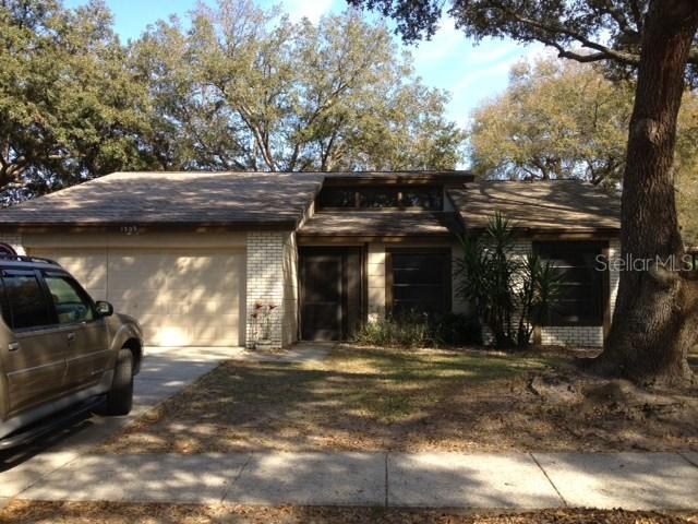 1509 Diehl Dr., Valrico, FL 33594