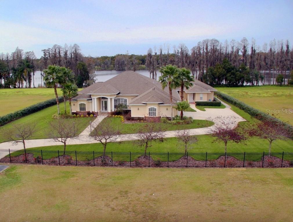 19720 Kell Estates Ln., Lutz, FL 33549