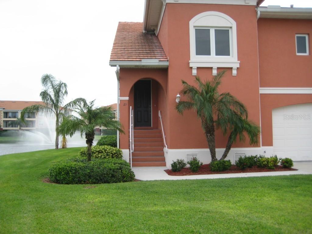 27 Lincoln Ave., St Petersburg, FL 33711