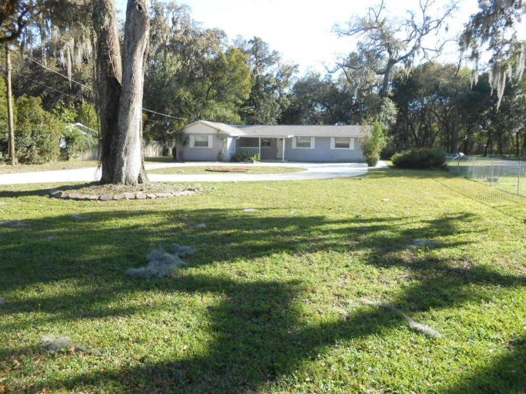 313 E Clay Ave., Brandon, FL 33510