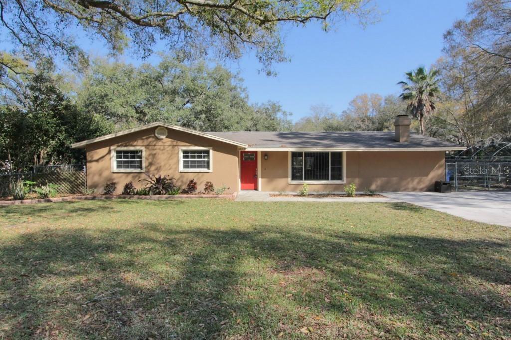 18205 Griffith Rd., Lutz, FL 33548