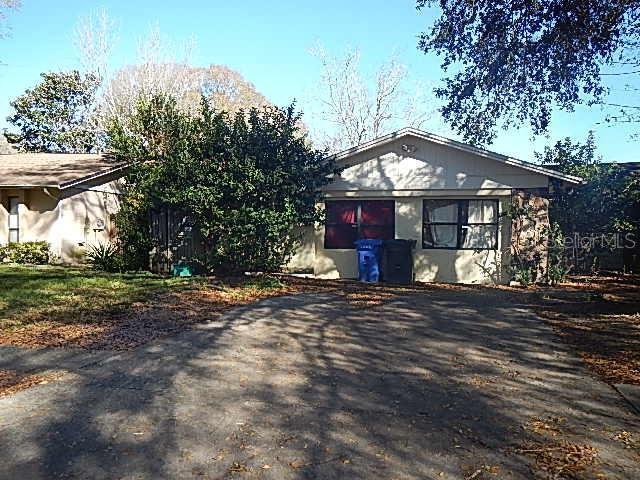 17511 Meadowbridge Dr., Lutz, FL 33549