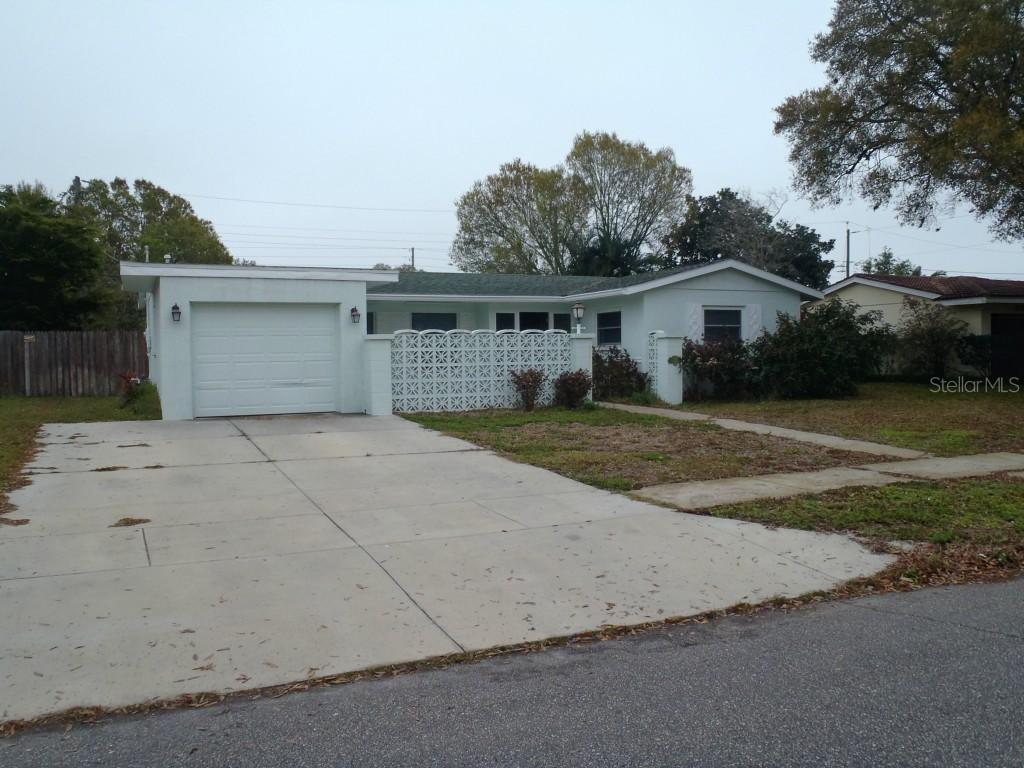 3165 58th Way, St Petersburg, FL 33710