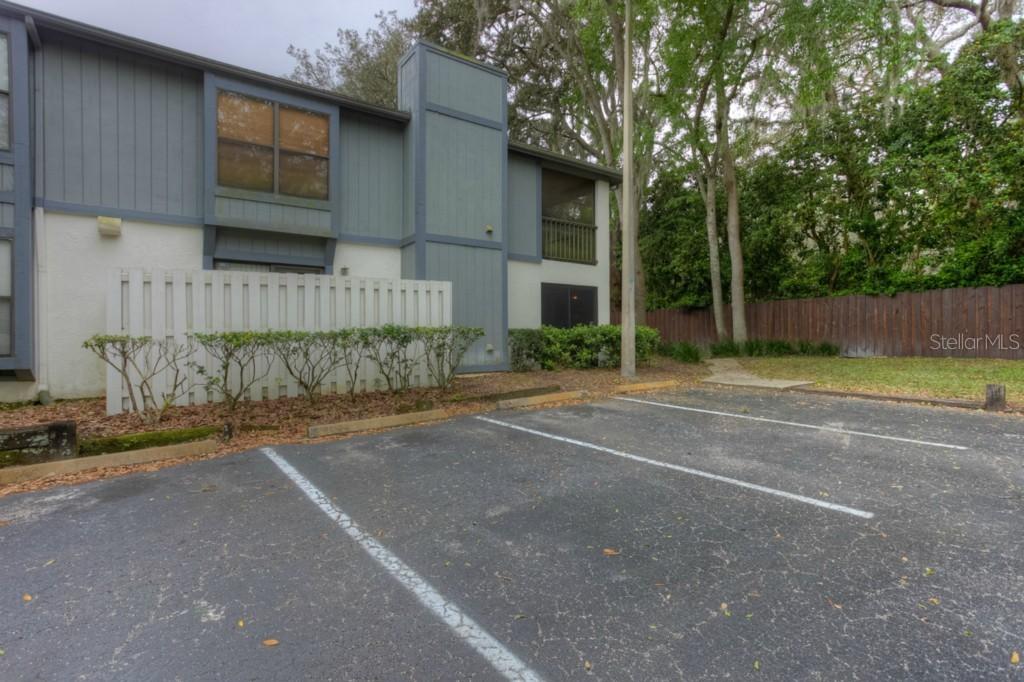 14736 Norwood Oaks Dr. #102, Tampa, FL 33613