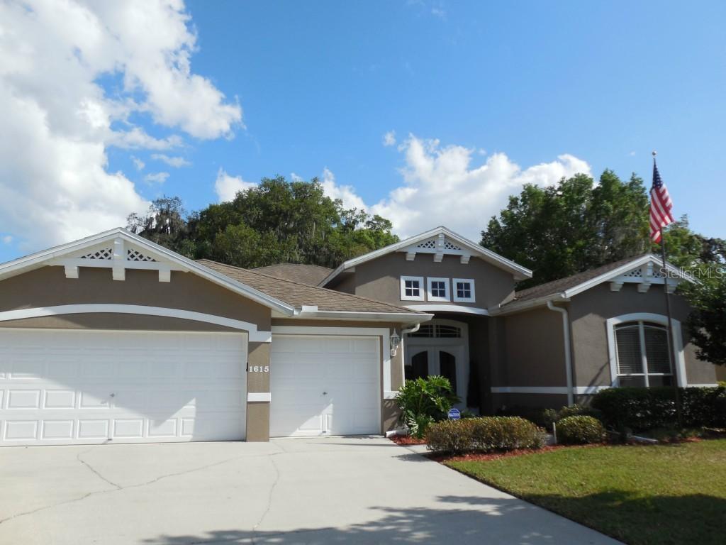 1615 Grand Heritage Blvd., Valrico, FL 33594
