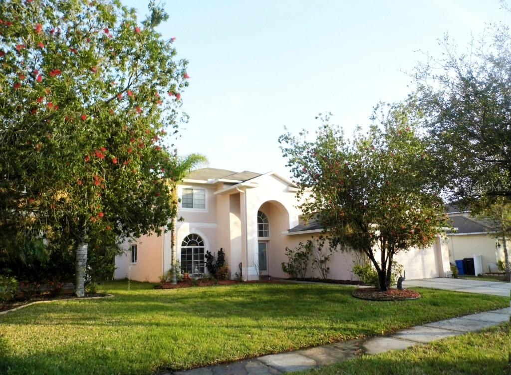 18153 Sandy Pointe Dr., Tampa, FL 33647