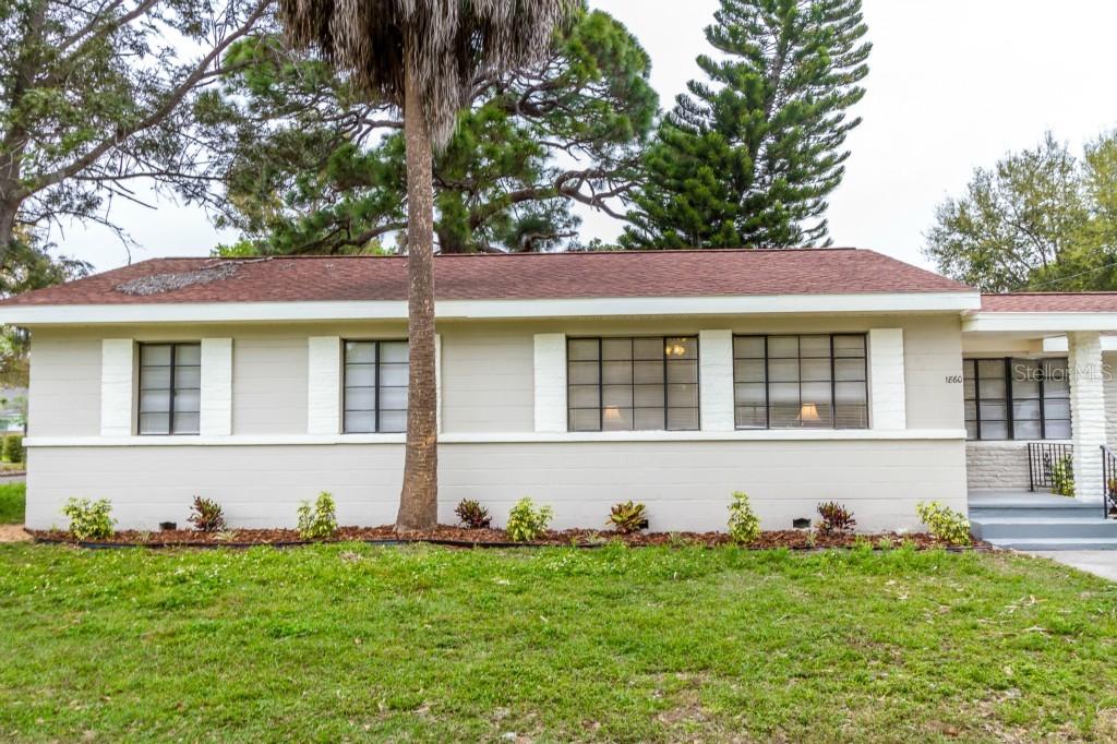 1860 53rd St., Gulfport, FL 33707
