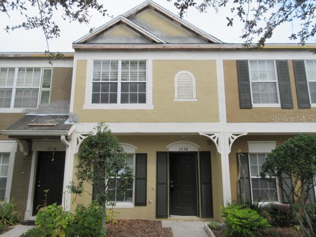 1236 Throckmorton Dr., Wesley Chapel, FL 33543