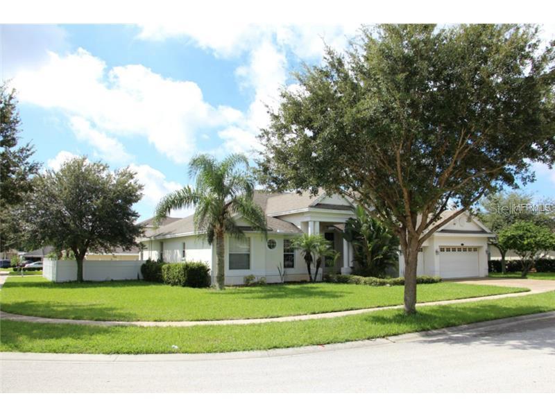 2827 Park Meadow Dr., Valrico, FL 33594