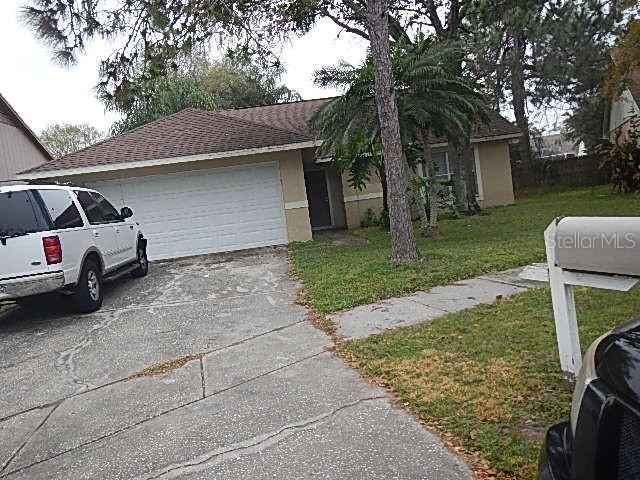 1528 High Knoll Dr., Brandon, FL 33511