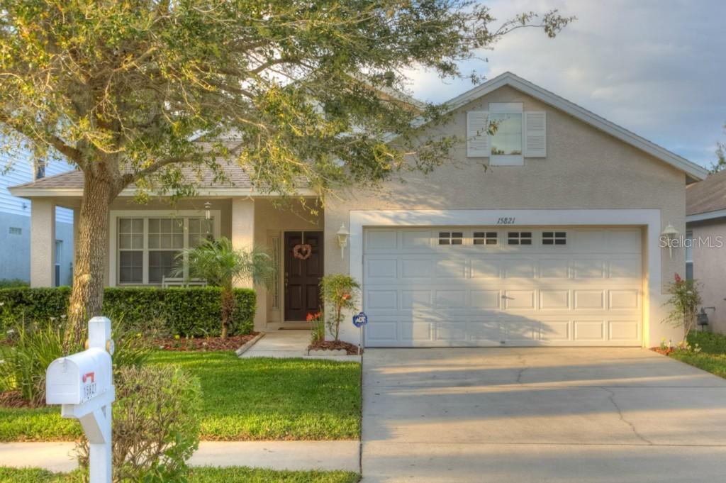 15821 Stags Leap Dr., Lutz, FL 33559