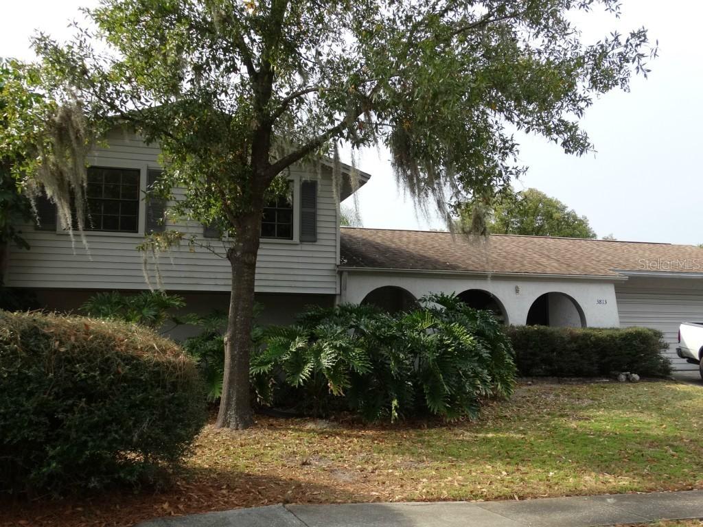 3813 Orangepointe Rd., Valrico, FL 33596