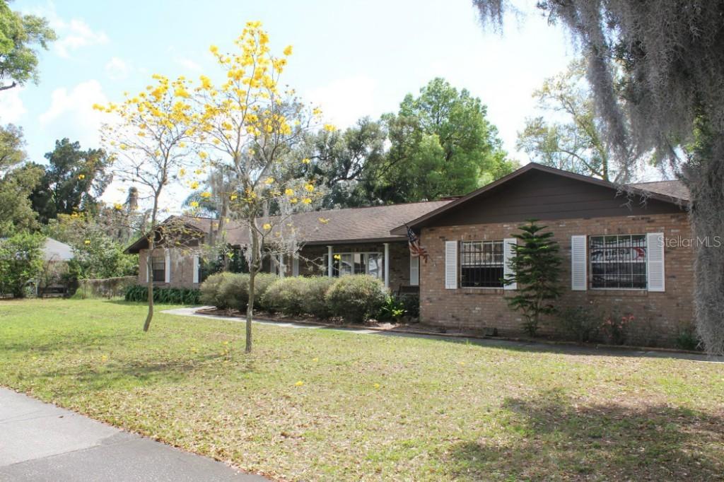 907 W Baker St., Plant City, FL 33563