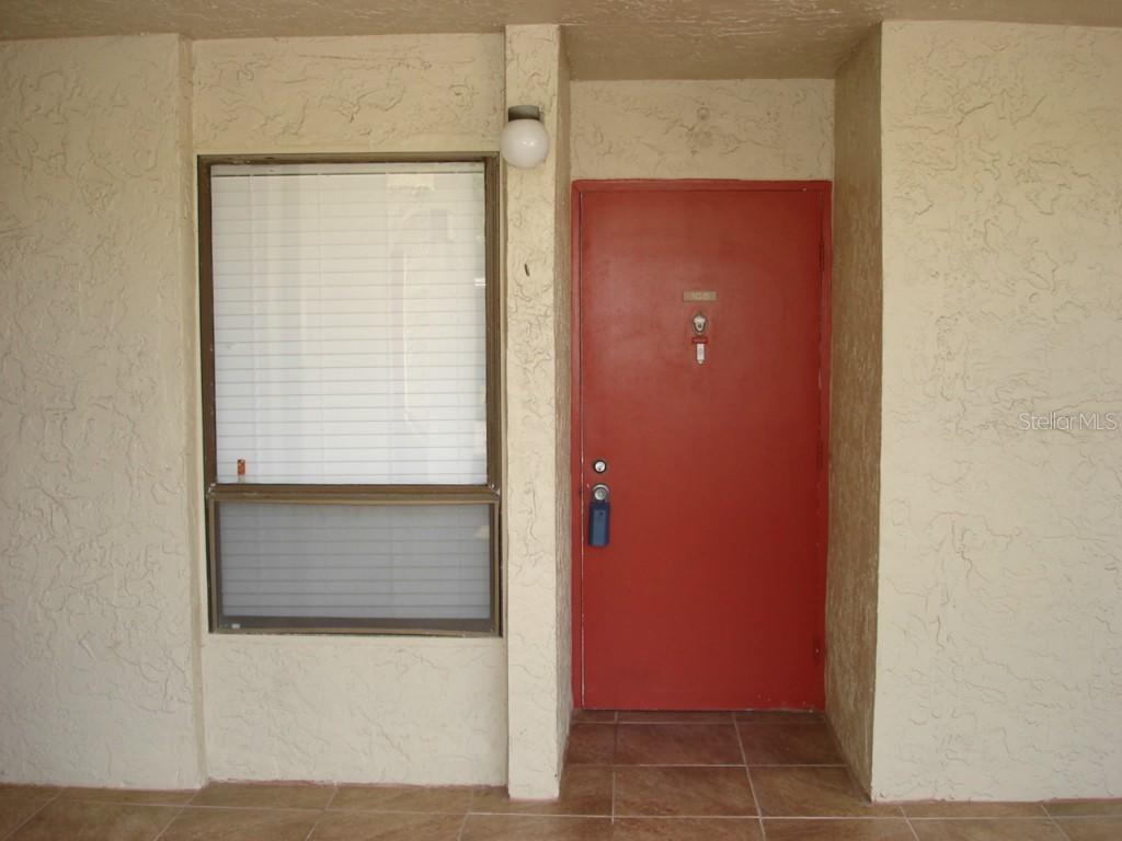 13618 Greenfield Dr. #105, Tampa, FL 33618