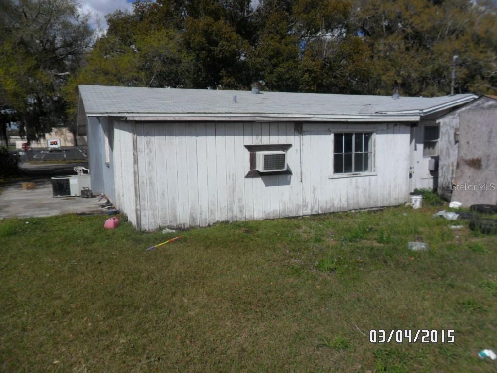 38300-38302 Henry Dr., Zephyrhills, FL 33542