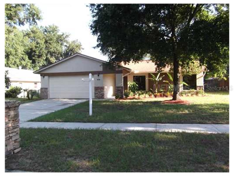 619 Stone Dr., Brandon, FL 33510