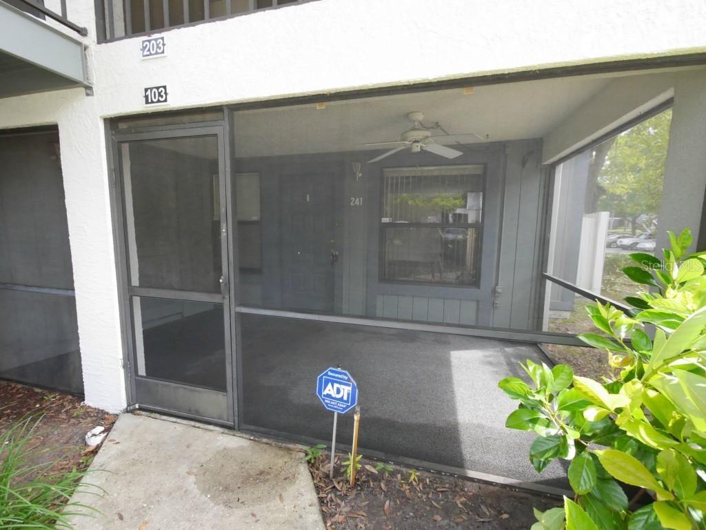 4006 Angel Oak Ct. #103, Tampa, FL 33613