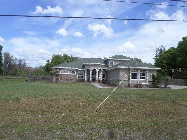 5603 Lakeside Dr., Lutz, FL 33558