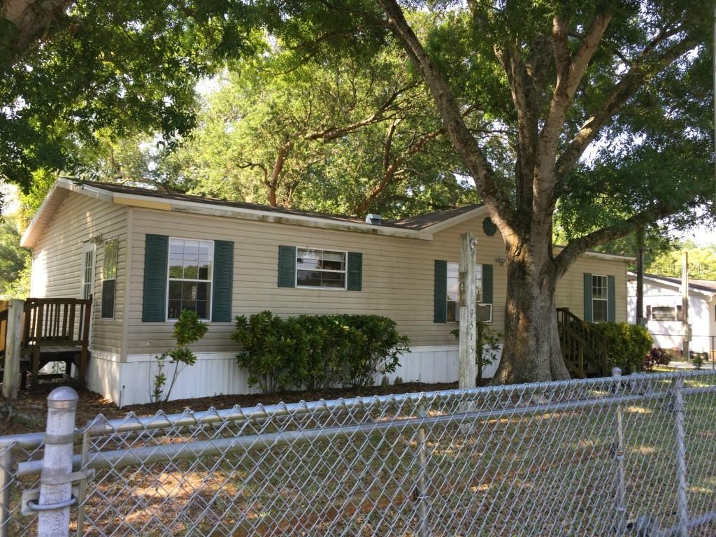 9515 Six Mile Creek Rd., Tampa, FL 33610