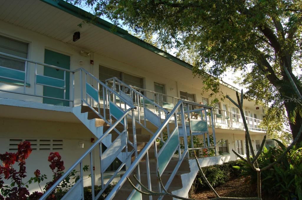 5825 18th St. #17, St Petersburg, FL 33714