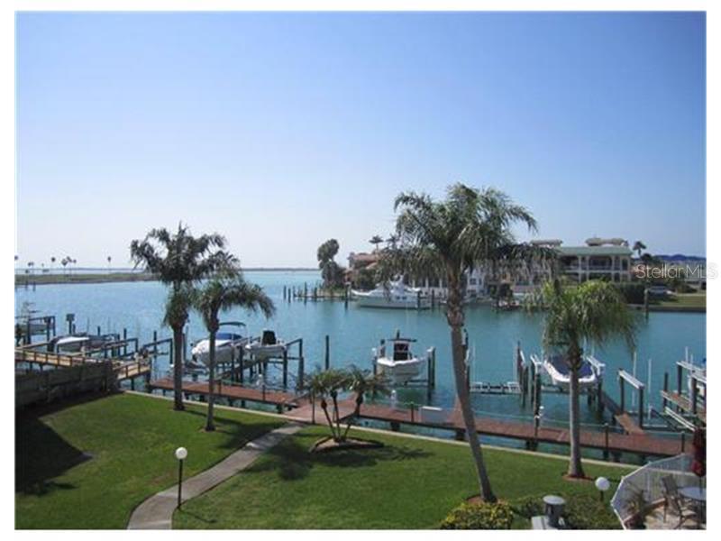 936 Pinellas Bayway #T-9, Tierra Verde, FL 33715