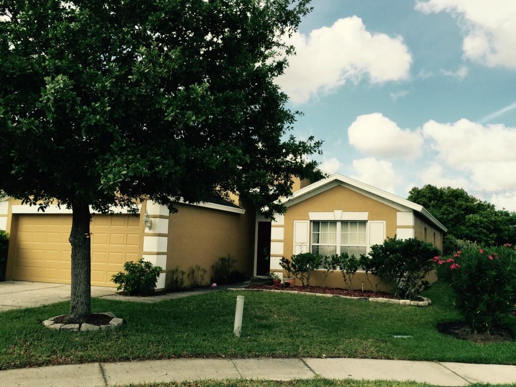 1045 Summer Breeze Dr., Brandon, FL 33511
