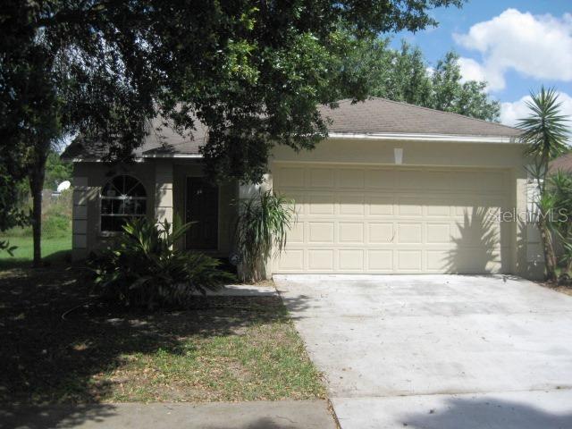 2114 Ridgemore Dr., Valrico, FL 33594